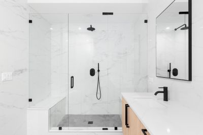 Minimalist Shower with Matte Black Fixtures